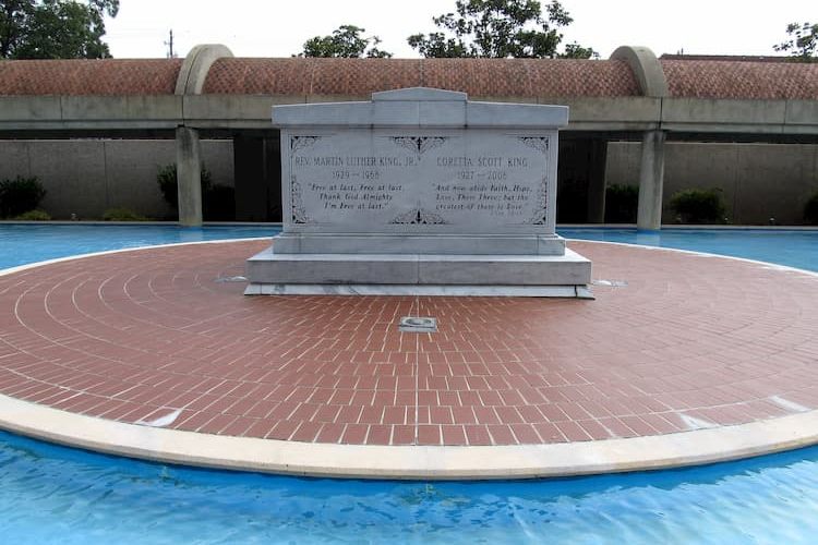 Dr. and Mrs. King's tombs