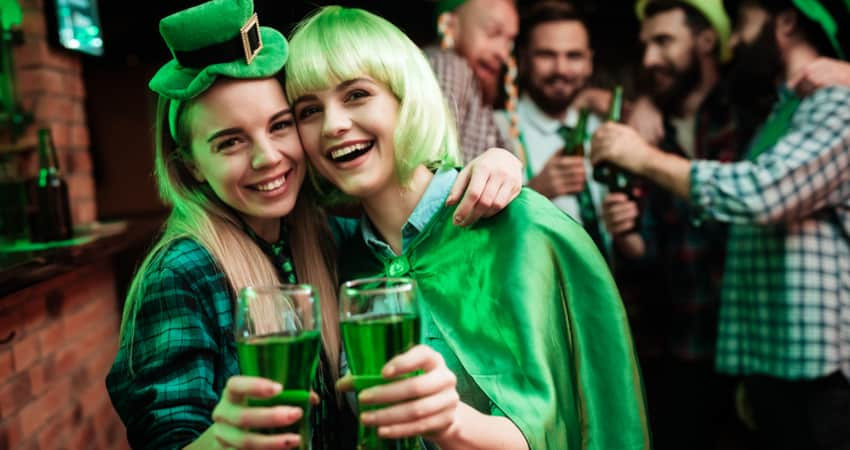 St. Patrick’s Day Guide to Miami for 2022 – Falcon Charter Bus